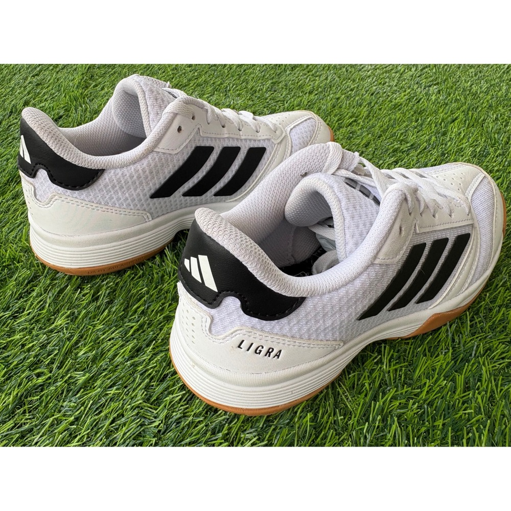 Adidas Ligra 7 Women White Black Indoor Court Shoes Women Size 5.5 Kids 4Y